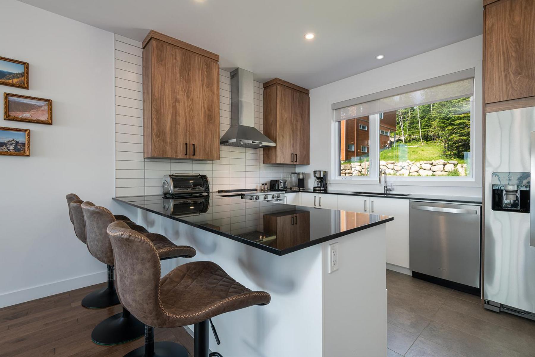 Les Chalets Du Massif De Charlevoix Петит-Ривиер-Сен-Франсоа Стая снимка