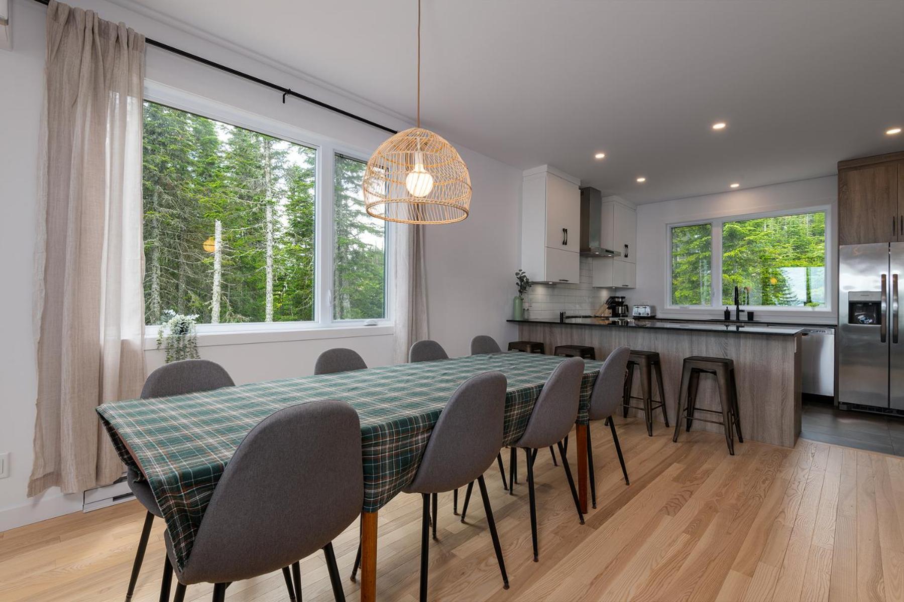 Les Chalets Du Massif De Charlevoix Петит-Ривиер-Сен-Франсоа Стая снимка