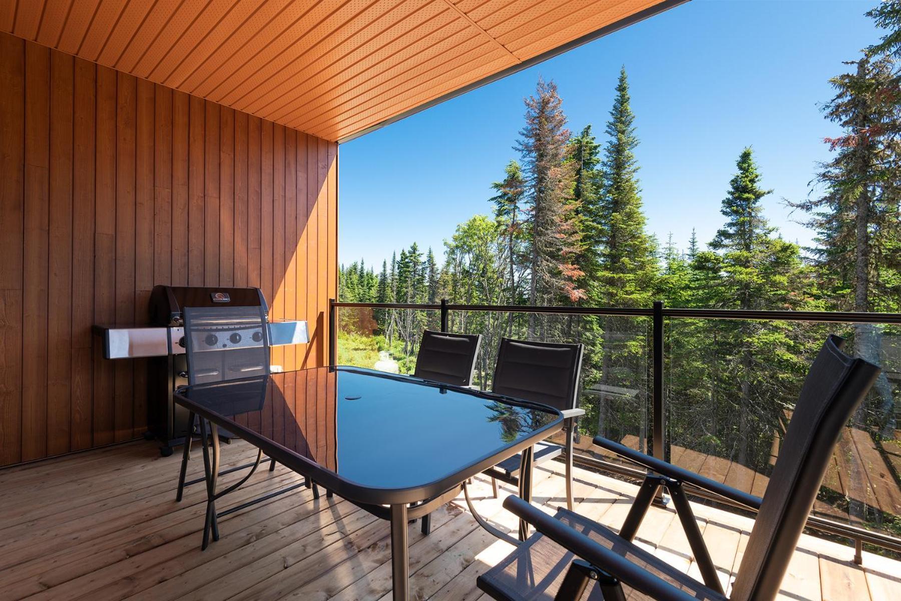 Les Chalets Du Massif De Charlevoix Петит-Ривиер-Сен-Франсоа Стая снимка