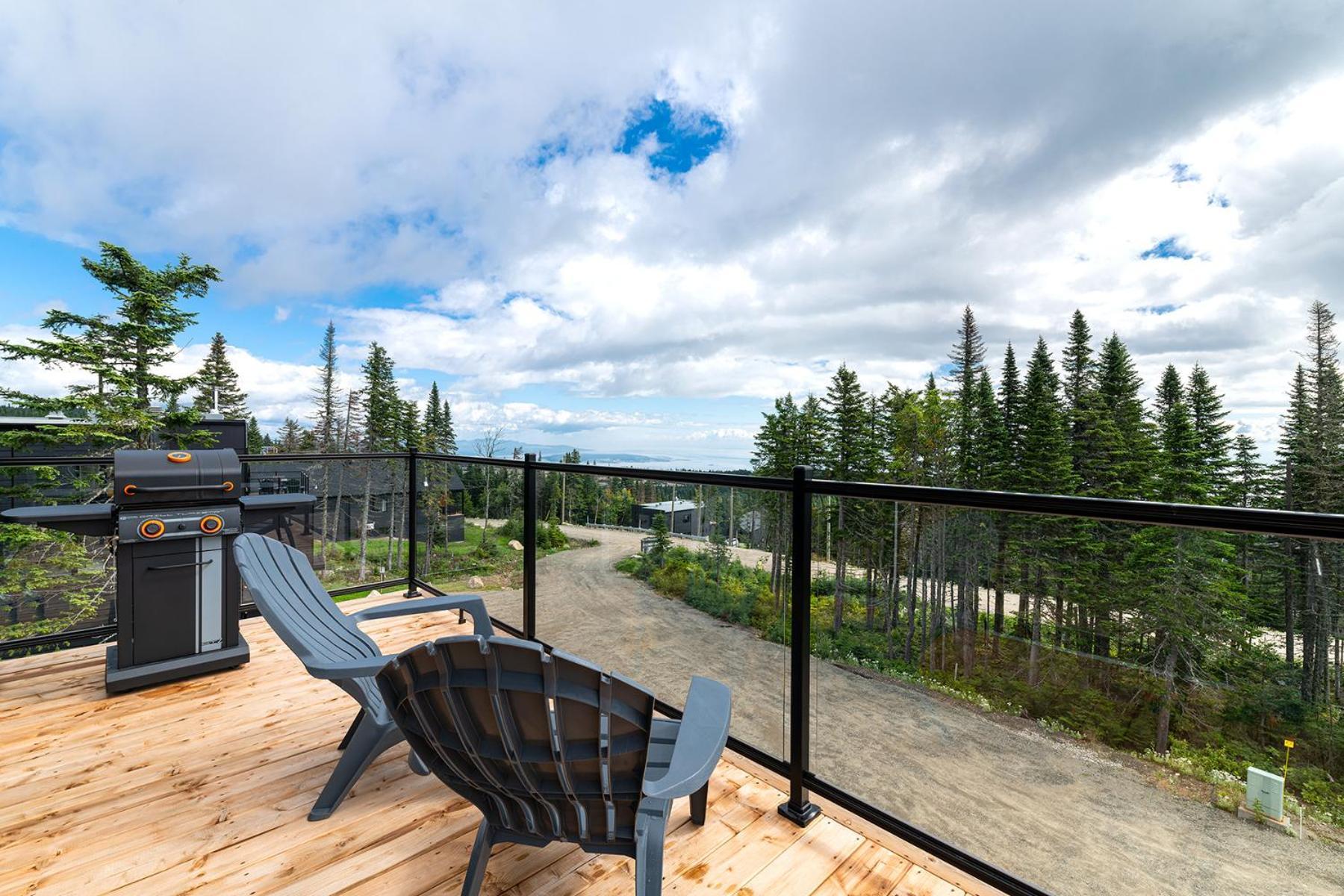 Les Chalets Du Massif De Charlevoix Петит-Ривиер-Сен-Франсоа Стая снимка