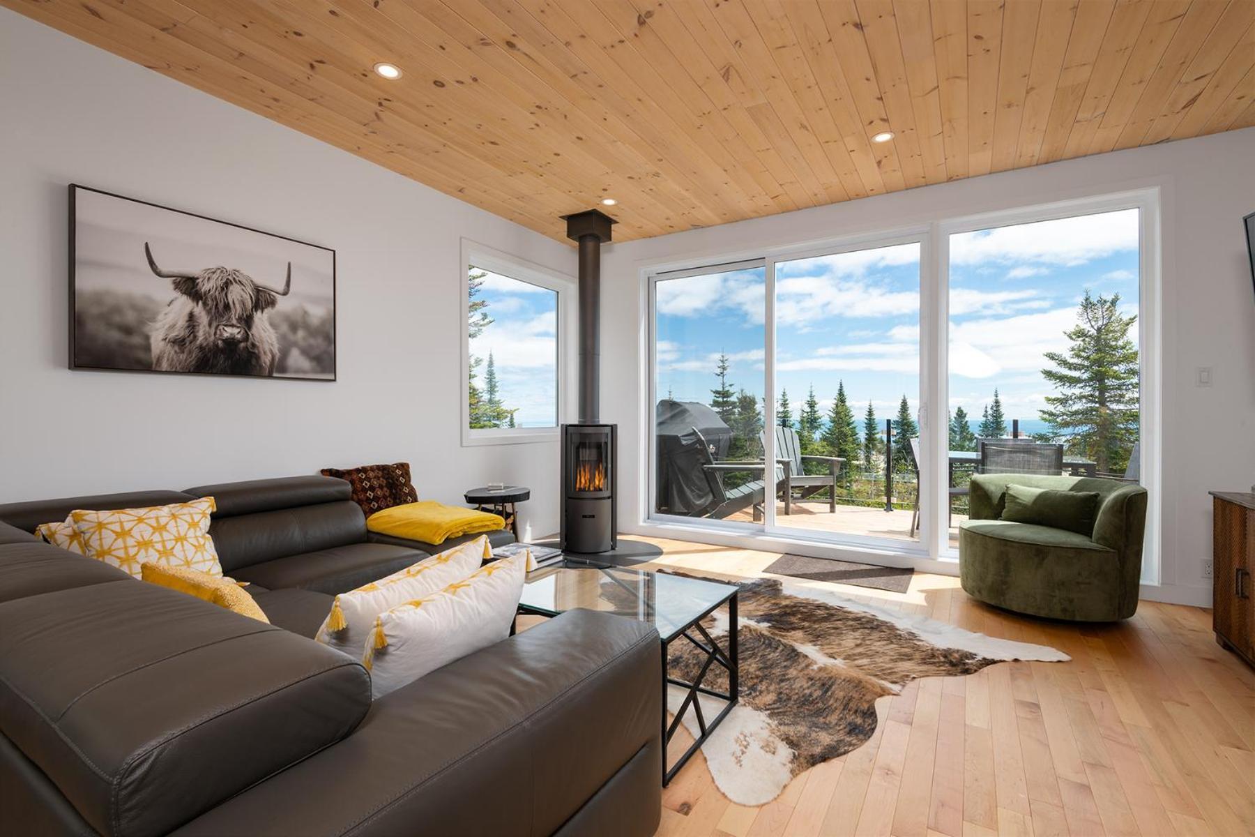 Les Chalets Du Massif De Charlevoix Петит-Ривиер-Сен-Франсоа Екстериор снимка